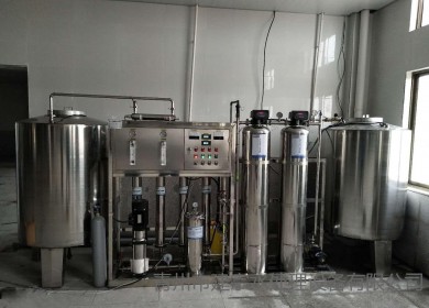 1T/H全不銹鋼單級反滲透設(shè)備