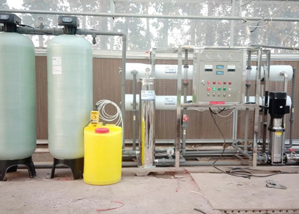 4噸單級反滲透設(shè)備